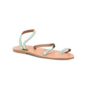CIEL Metallic Green Leather Handmade Daytona Toe Ring Sandals
